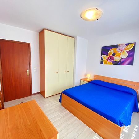 Apartment Blu Residence Lignano Sabbiadoro Luaran gambar