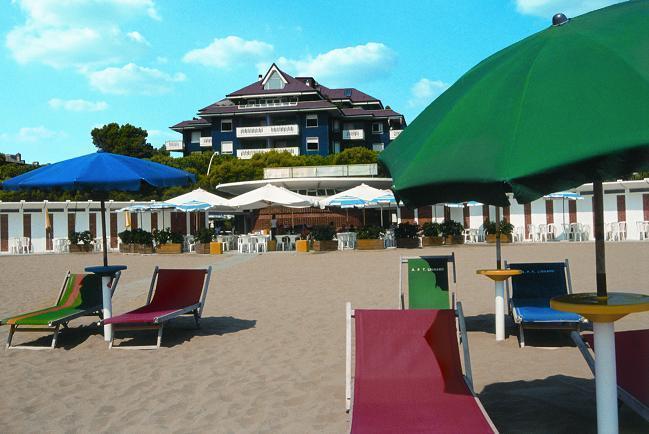 Apartment Blu Residence Lignano Sabbiadoro Luaran gambar